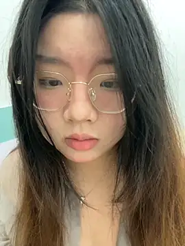 xxwang20 online show from 10/15/25, 02:50