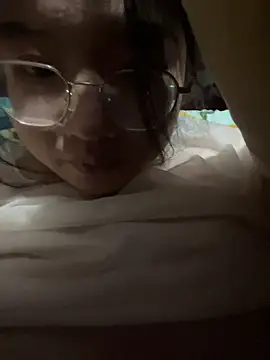 xxwang20 online show from 02/17/26, 02:13