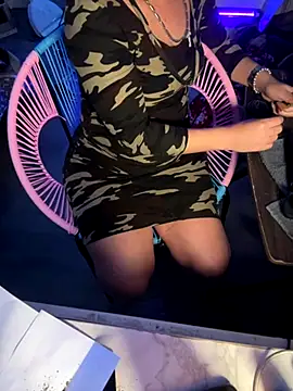 shortywidaphatty online show from 10/23/25, 03:22