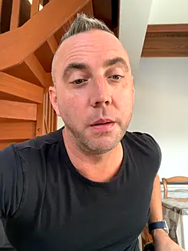 Marronglace1 online show from 09/30/25, 07:57