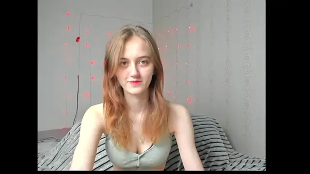 dreamy pollyyy online show from 04/13/26, 04:12