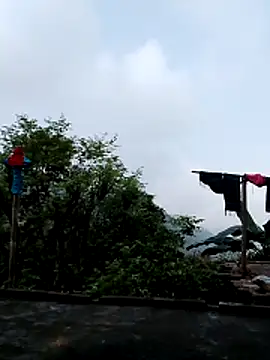 Snapshot of Huyen_x chatting on 03/24/26, 01:10 Huyen x online show from 03/24/26, 01:10