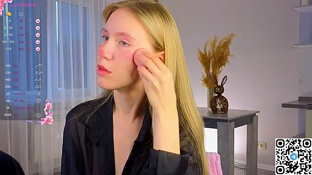 Snapshot of Succubelle chatting on 11/30/25, 06:39 Succubelle online show from 11/30/25, 06:39