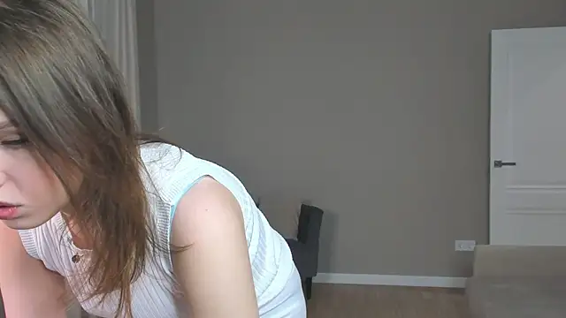 EmelySwickheimer online show from 09/18/25, 07:16