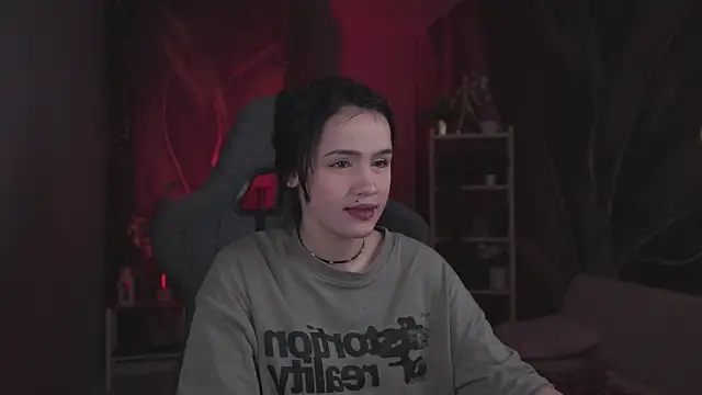 MonicaFarmer online show from 03/25/26, 08:37