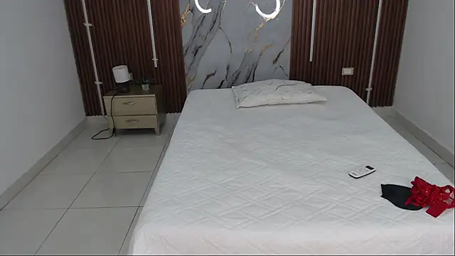 tiffy loff online show from 11/09/25, 04:00