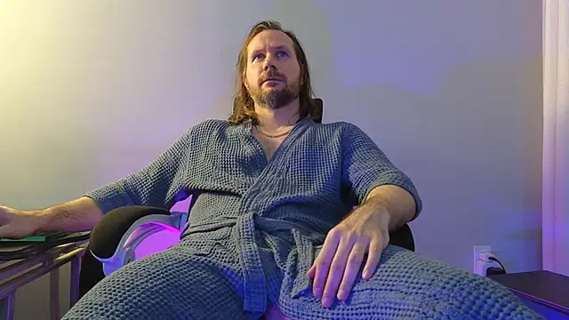 AlbinoAdonis online show from 02/12/26, 03:45