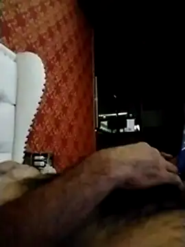 Deyvid184 online show from 03/15/26, 05:57