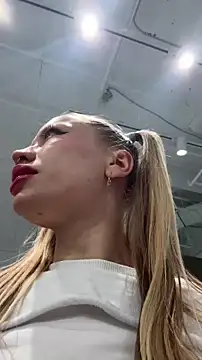 Sugar Pop online show from 09/30/25, 02:22