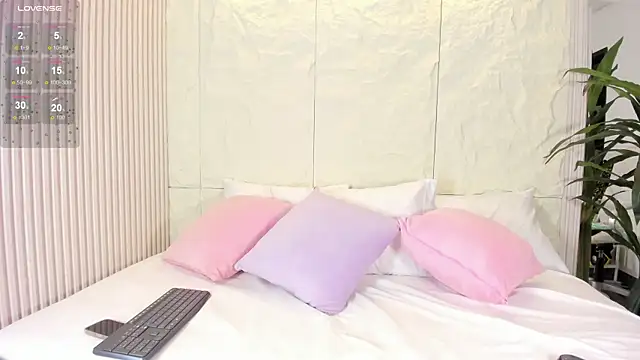 Isabellax21 online show from 11/06/25, 04:13