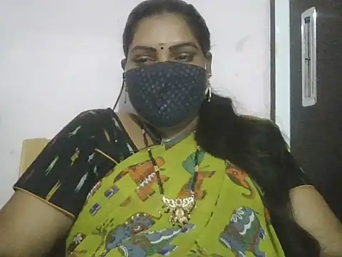 Snapshot of Nisha-telugu chatting on 09/24/25, 06:00 Nisha-telugu online show from 09/24/25, 06:00