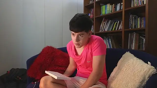 tightncuteass online show from 04/14/26, 04:07