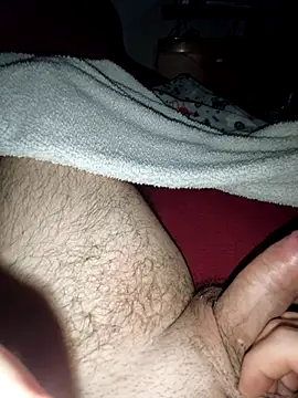 Snapshot of Ara29 chatting on 10/07/25, 10:29 Ara29 online show from 10/07/25, 10:29