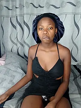 Snapshot of BlackberriesXxx chatting on 11/10/25, 07:24 BlackberriesXxx online show from 11/10/25, 07:24