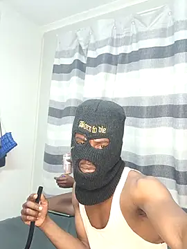 Snapshot of BlackberriesXxx chatting on 11/20/25, 10:09 BlackberriesXxx online show from 11/20/25, 10:09