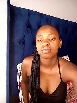 Snapshot of BlackberriesXxx chatting on 01/18/26, 10:13 BlackberriesXxx online show from 01/18/26, 10:13