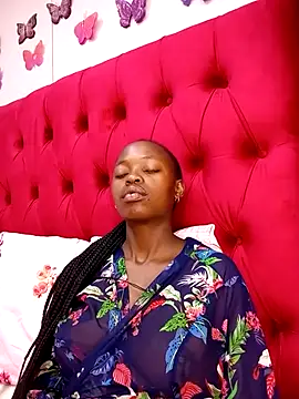 Snapshot of BlackberriesXxx chatting on 02/18/26, 12:34 BlackberriesXxx online show from 02/18/26, 12:34