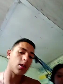 Snapshot of kuromi_Groot chatting on 09/14/25, 08:41 kuromi Groot online show from 09/14/25, 08:41