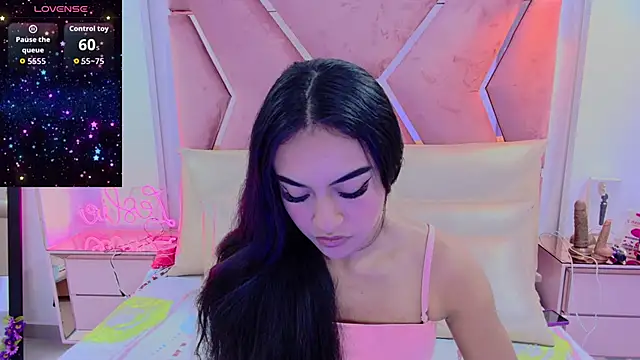 Snapshot of Leslie_Bussh_ chatting on 01/14/26, 12:44 Leslie Bussh online show from 01/14/26, 12:44