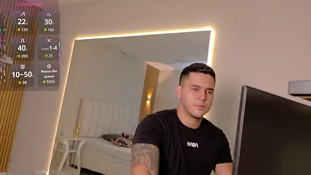 Snapshot of big-tyler chatting on 02/09/26, 07:51 big-tyler online show from 02/09/26, 07:51