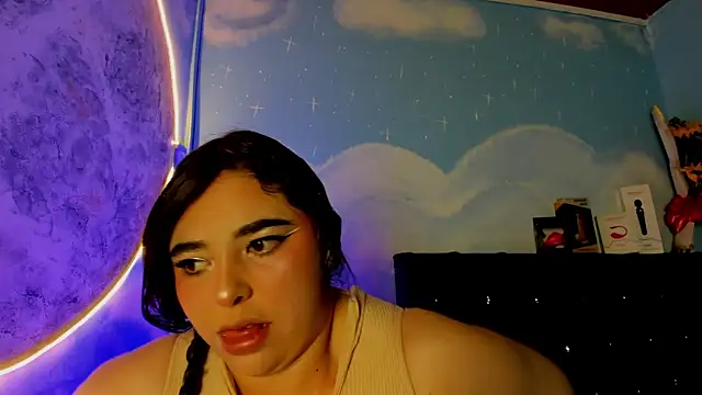 Bagiolett online show from 10/03/25, 02:25