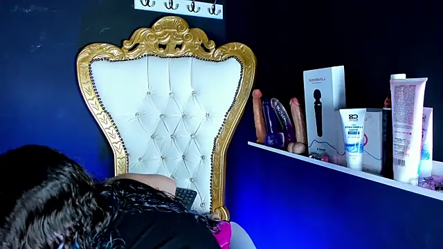 Bagiolett online show from 11/06/25, 07:15