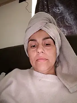 vanessa-titisM online show from 03/08/26, 09:40