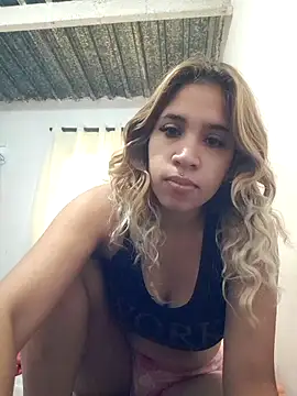 Snapshot of AngelitaSexyCam chatting on 09/17/25, 03:03 AngelitaSexyCam online show from 09/17/25, 03:03