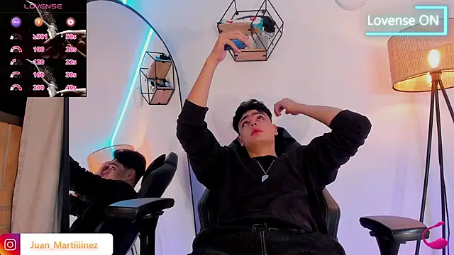 Snapshot of Im_Juaniito chatting on 10/11/25, 04:12 Im Juaniito online show from 10/11/25, 04:12