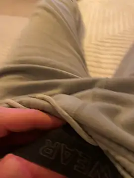 Milike 93 online show from 04/08/26, 09:04