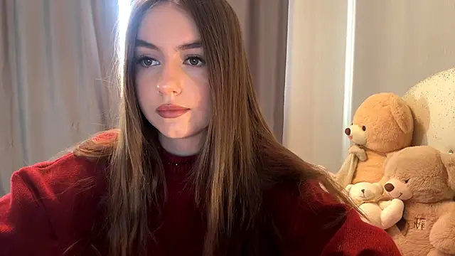 Snapshot of CatherinDream chatting on 10/13/25, 02:11 CatherinDream online show from 10/13/25, 02:11