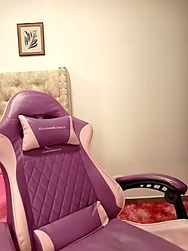 Snapshot of Anabelle_00_ chatting on 10/20/25, 03:18 Anabelle 00 online show from 10/20/25, 03:18