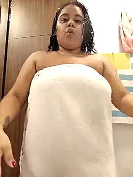 Snapshot of Anabelle_00_ chatting on 10/24/25, 03:14 Anabelle 00 online show from 10/24/25, 03:14