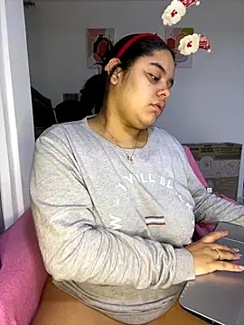 Snapshot of Anabelle_00_ chatting on 12/15/25, 03:11 Anabelle 00 online show from 12/15/25, 03:11