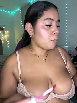 Anabelle 00  online show from 04/11/26, 03:11