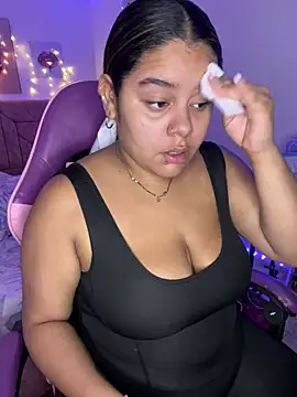 Anabelle 00  online show from 04/15/26, 03:13