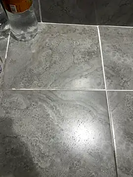 Snapshot of LAZ3R1 chatting on 11/26/25, 05:14 LAZ3R1 online show from 11/26/25, 05:14