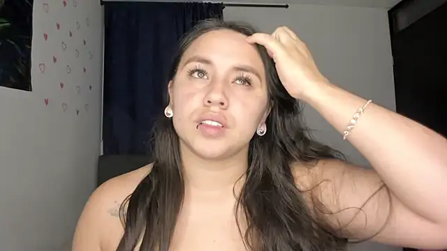 Walker 23 online show from 10/22/25, 03:18