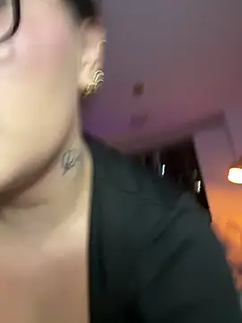 GabyMejiaa online show from 05/22/26, 01:02