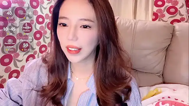 miss-lin online show from 11/11/25, 01:44