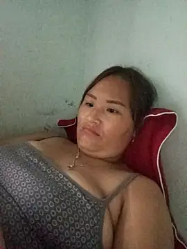 Tamara-a online show from 10/24/25, 02:52