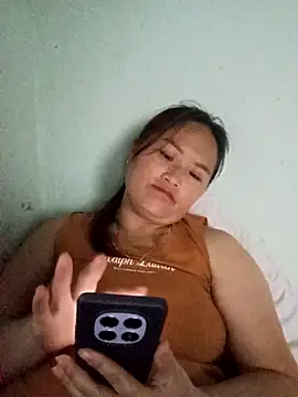 Snapshot of Tamara-a chatting on 02/27/26, 10:15 Tamara-a online show from 02/27/26, 10:15