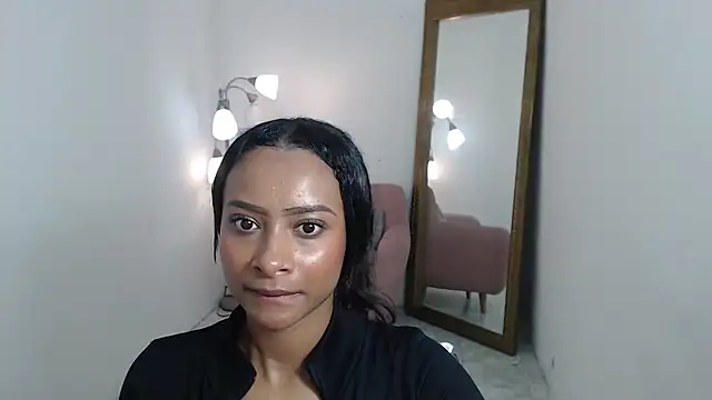 Snapshot of tatiana_oconell22 chatting on 12/01/25, 02:38 tatiana oconell22 online show from 12/01/25, 02:38