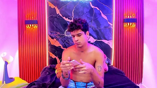 Lucky boys  X online show from 02/26/26, 11:53