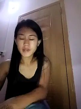 Snapshot of luy-xinh02 chatting on 09/29/25, 02:33 luy-xinh02 online show from 09/29/25, 02:33