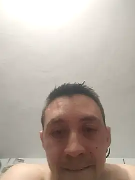 eslabon19 online show from 09/30/25, 04:06