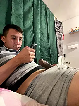 eslabon19 online show from 01/13/26, 04:18