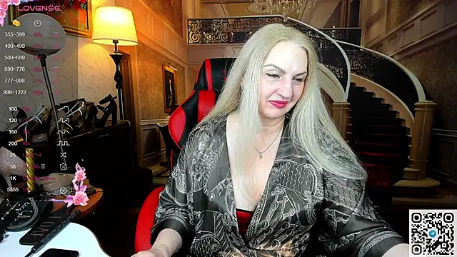 Nina Devillle online show from 05/31/26, 01:47