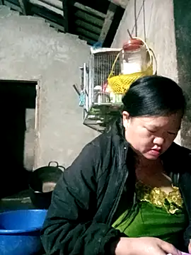 Snapshot of riso-00 chatting on 01/07/26, 01:46 riso-00 online show from 01/07/26, 01:46