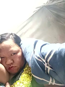 Snapshot of riso-00 chatting on 01/10/26, 11:01 riso-00 online show from 01/10/26, 11:01